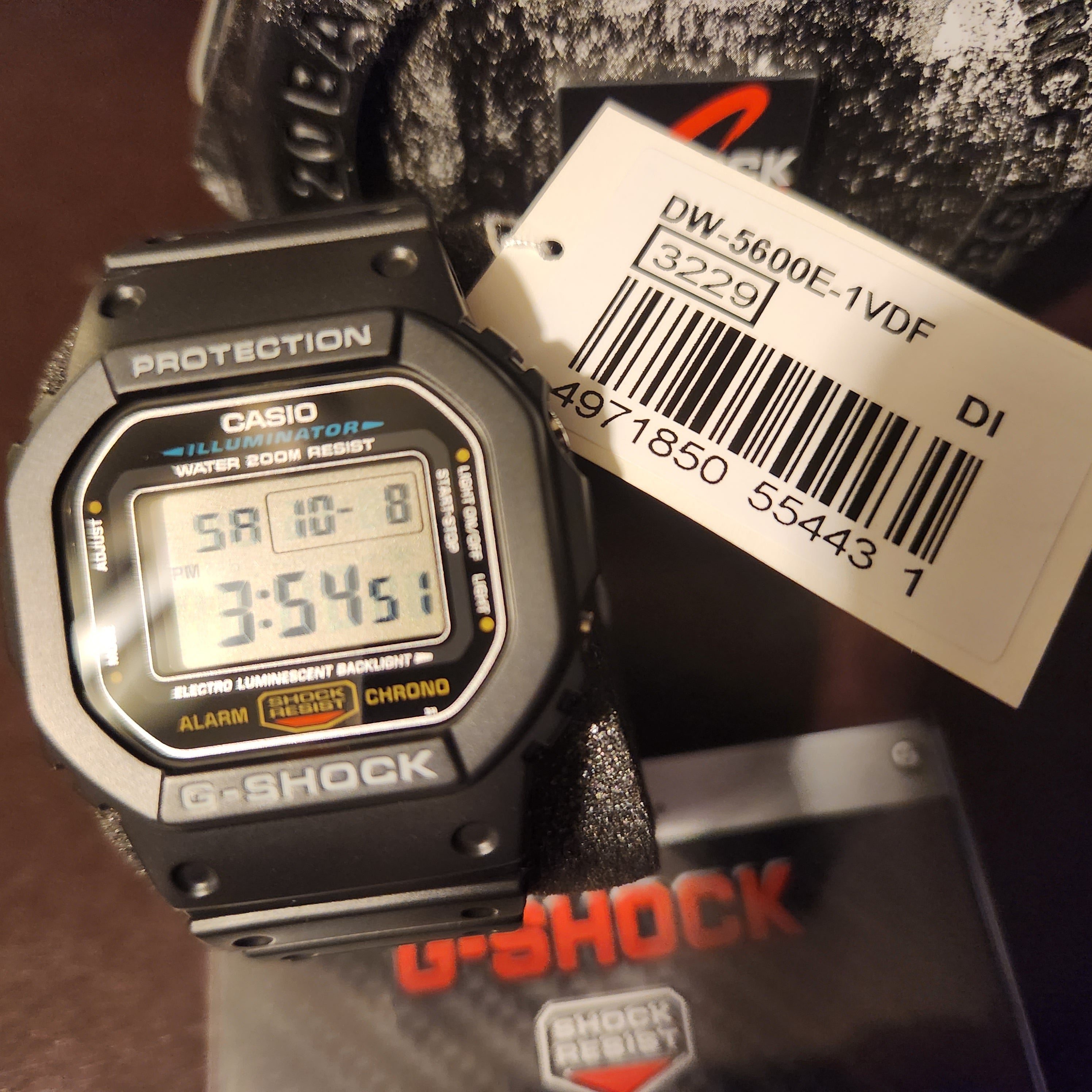 Reloj pulsera Casio G-Shock DW5600 de cuerpo color negro, digital
