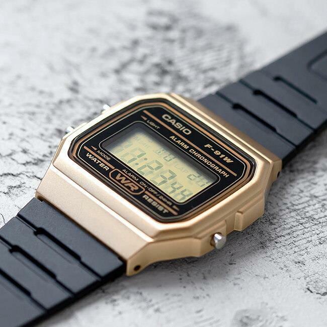 Reloj pulsera Casio Collection F-91 de cuerpo color dorado